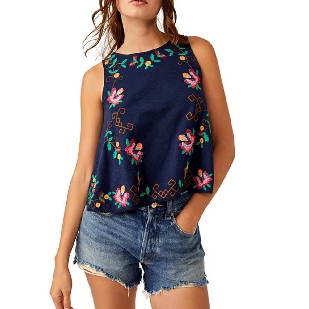 We The Free embroidered floral flowy tank. Size medium, worn once